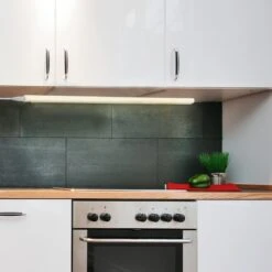 Briloner Took LED Leiste, An-Aus Schalter, Erweiterbares System -Briloner Store bd94eb6d774671ecd39ccd1c596ff050