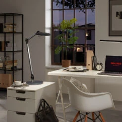 CCT LED Schreibtischleuchte, Ø 20 Cm, 9 W, Anthrazit -Briloner Store cct led schreibtischleuchte anthrazit 1xled milieu2 78469e916bba37945fb9081f85e88a65