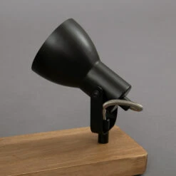 Briloner Arbo Deckenspot, Schwenkbar, Holzbasis, 2-flammig, Schwarz-Weiß -Briloner Store spotleuchte holz schwarz 2xgu10 detail2 6ade1c05df760337b0c7c36bceda9014