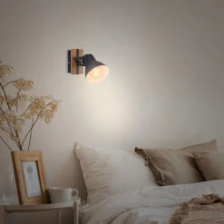 Briloner Tempa Wandleuchte, Schwenkbar, Holz, 1-flammig, Schwarz -Briloner Store spotleuchte schwarz mit holz 1xe27 funktion c6ae56ebfe541956af30647a1d2e9090